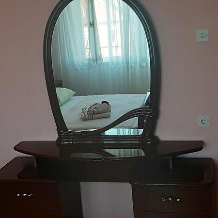 Apartment Vana Трогир Екстериор снимка